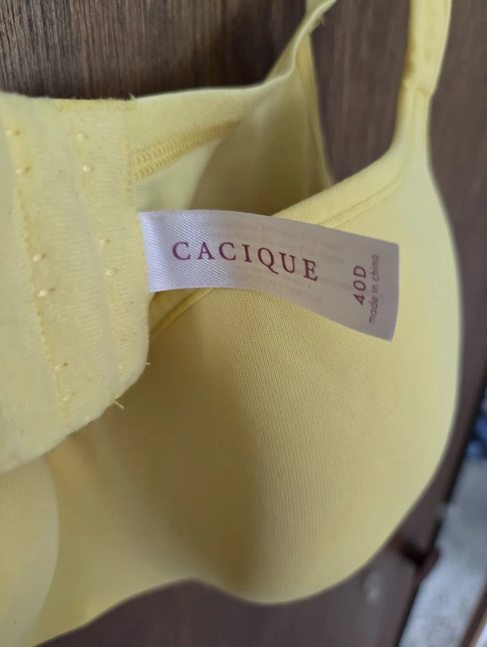 Cacique molded scoop